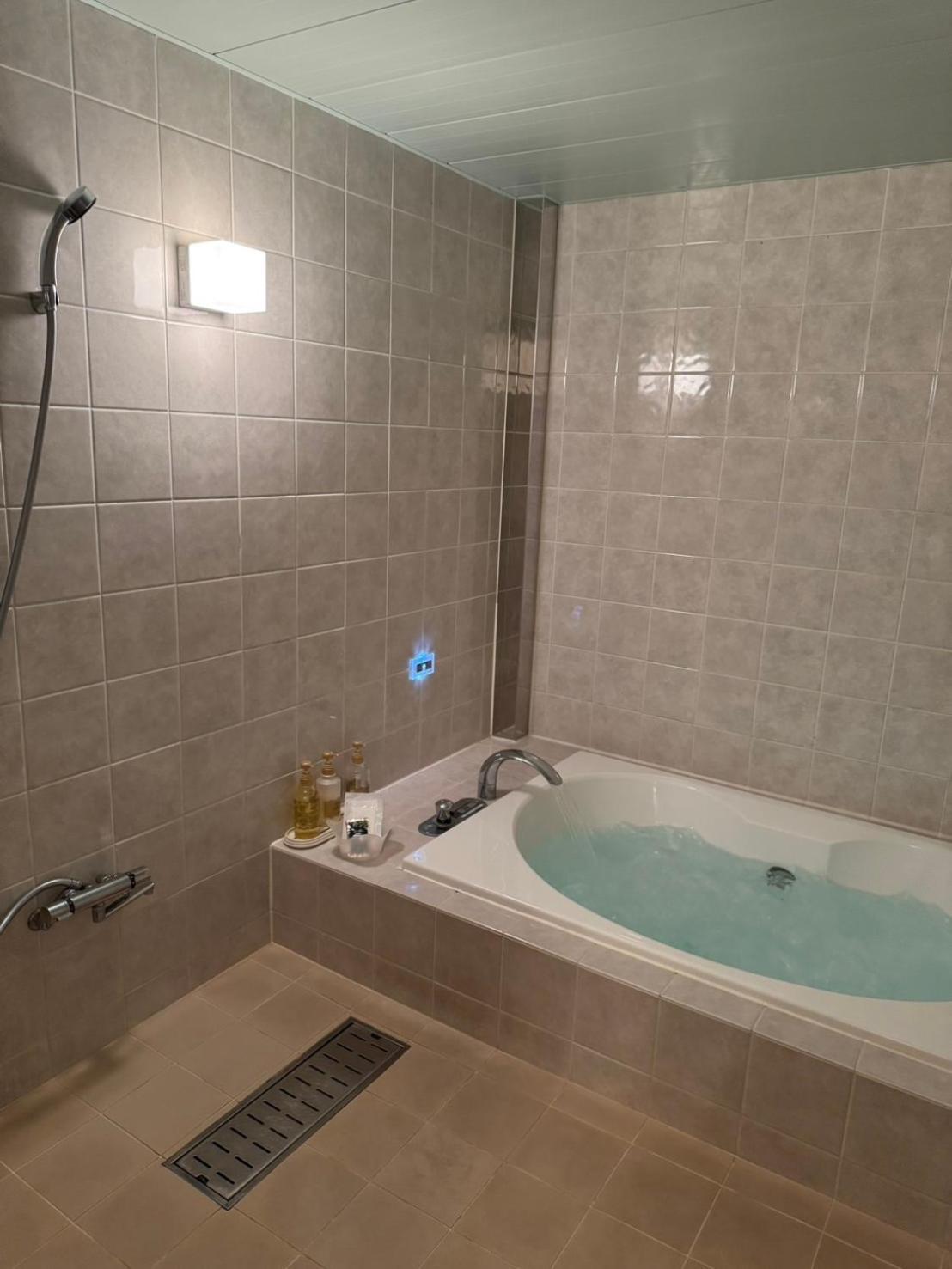Dai Tokyo  Hotel Takamacu Kültér fotó